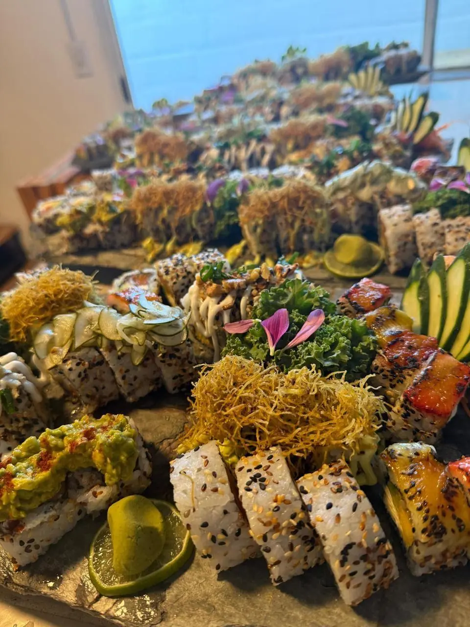 Tabla de sushi de 15 piezas