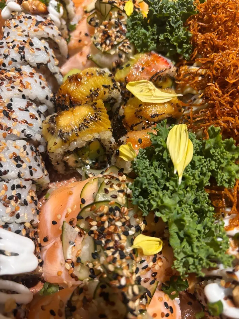 Tabla de sushi de 45 piezas